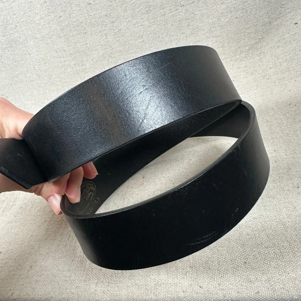 Gingerich Leather Mens Black Leather Belt‎ Silver Buckle Size 40 Made in USA